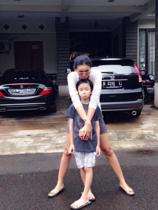 Kalina Octaranny Unggah Foto Transformasi Azka Corbuzier ...