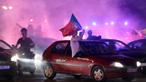 Fans Portugal berpesta di kota Paris usai Ronaldo dkk. berhasil mencetak sejarah sebagai juara Piala Eropa 2016 setelah mengalahkan Prancis 1-0.