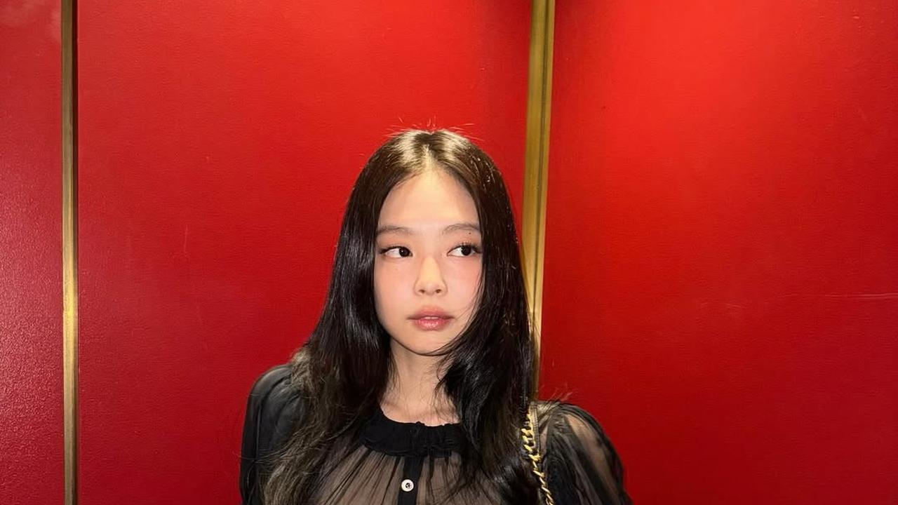 Jennie BLACKPINK Rilis 7 MV untuk Album Ruby, Video Musik 'Seoul City' Tampilkan Visual Memukau