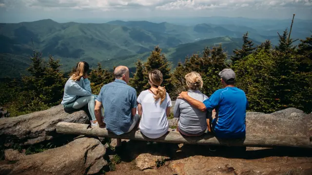Ilustrasi keluarga, liburan keluarga