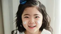 Mengajari anak akan kebersihan dan perawatan diri bisa dimulai dengan produk skincare anak yang tepat (instagram/likeim5_id)