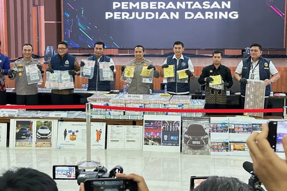 Konferensi pers Satuan Tugas Pemberatasan Judi Online yang mengungkapkan hasil temuannya.