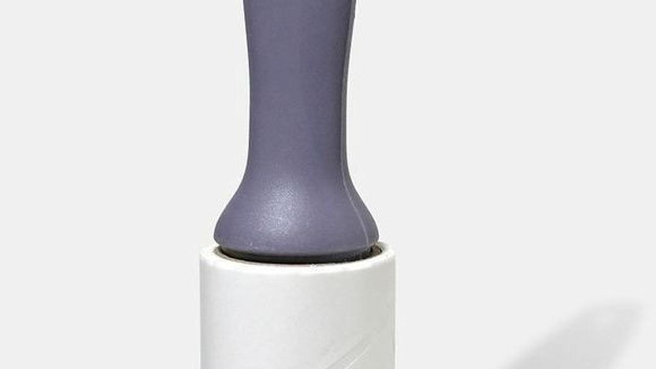 5.&nbsp;Menggunakan Lint Roller