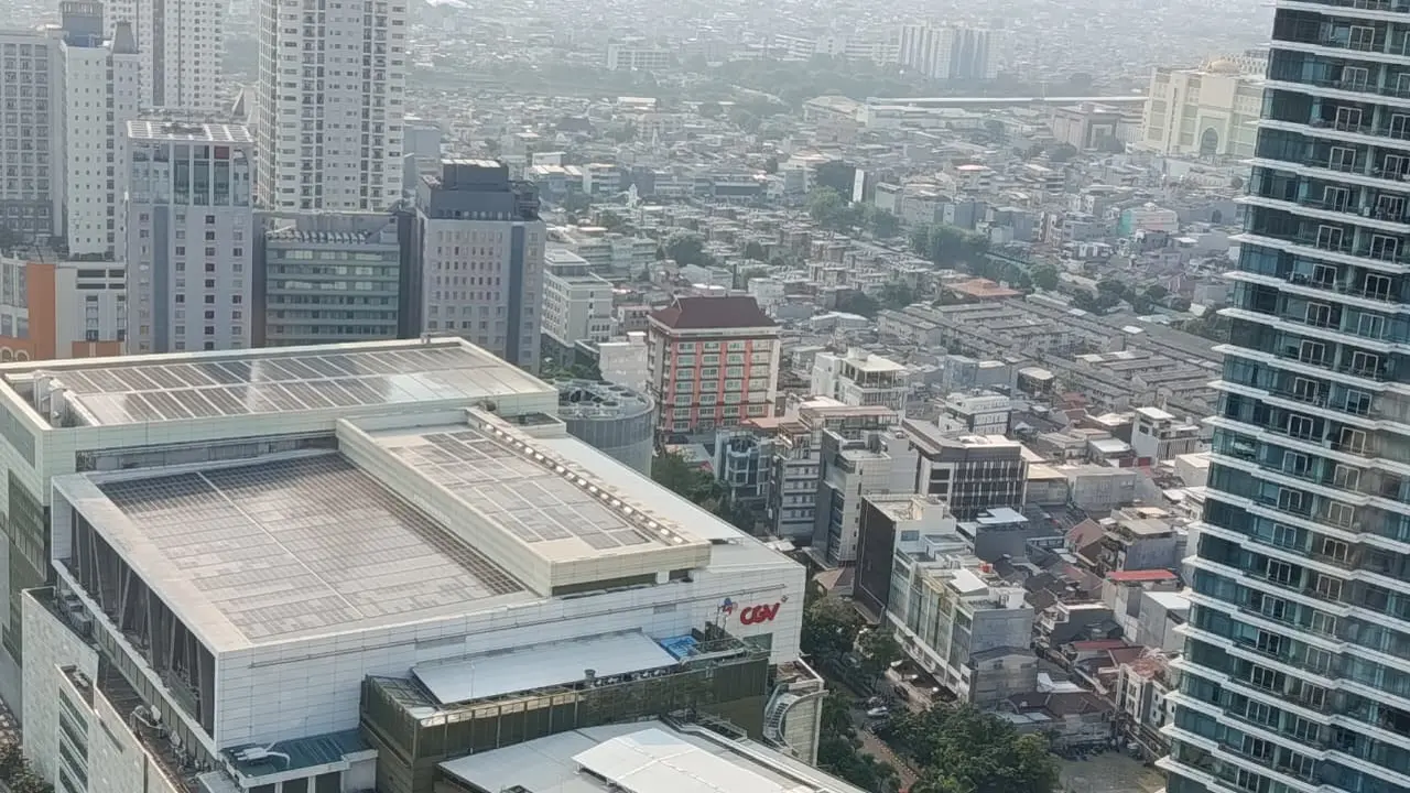 Kolaborasi Grand Indonesia dan iForte Energi untuk PLTS Terbesar