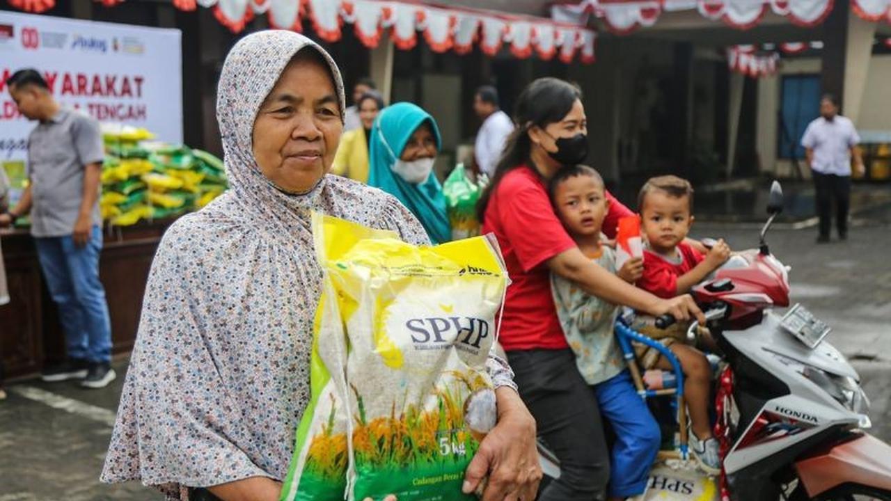Bulog dan Polda Jateng Sediakan Puluhan Ton Beras untuk Gerakan Pangan Murah Jelang Lebaran