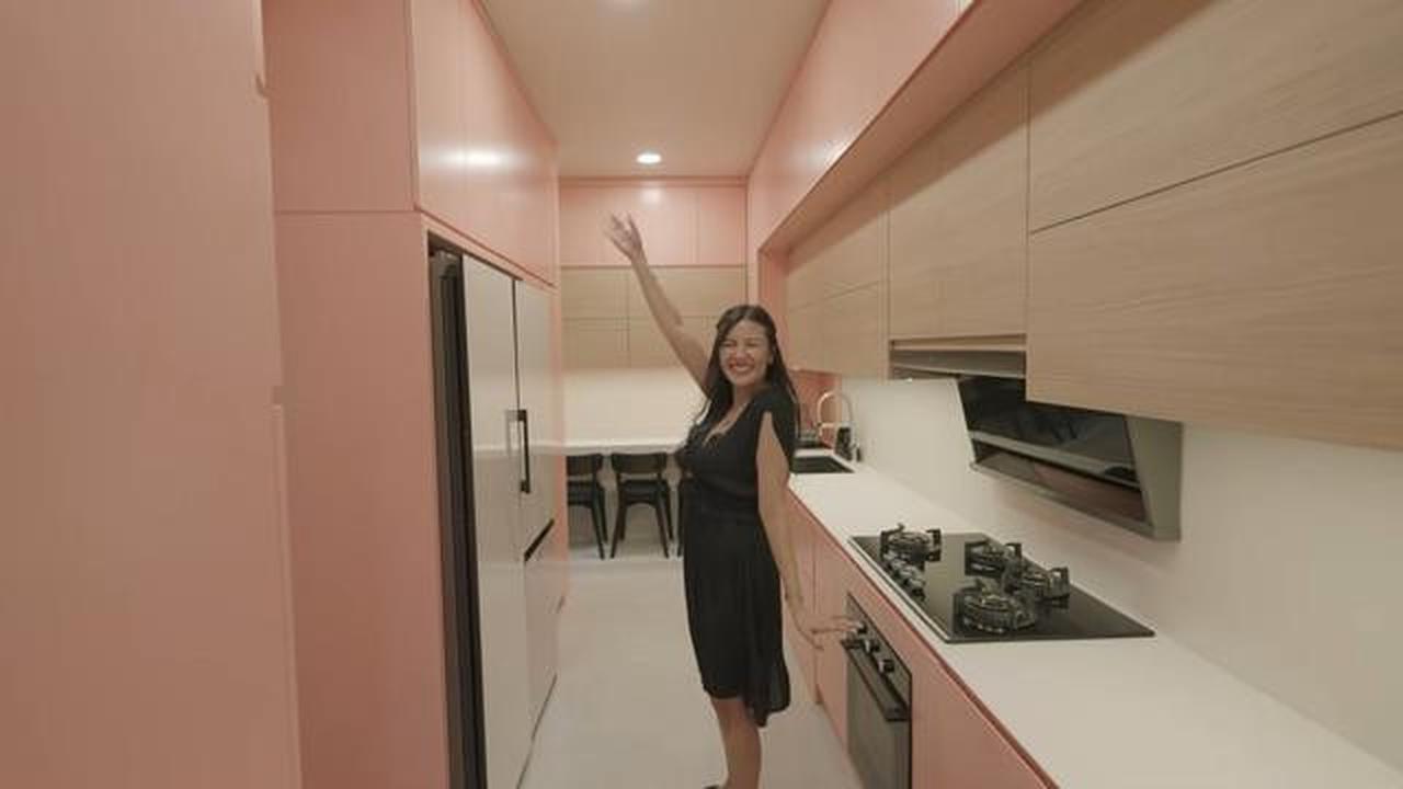 Dari Biasa Jadi Mewah, Intip 7 Foto Perubahan Dapur Sharena Delon