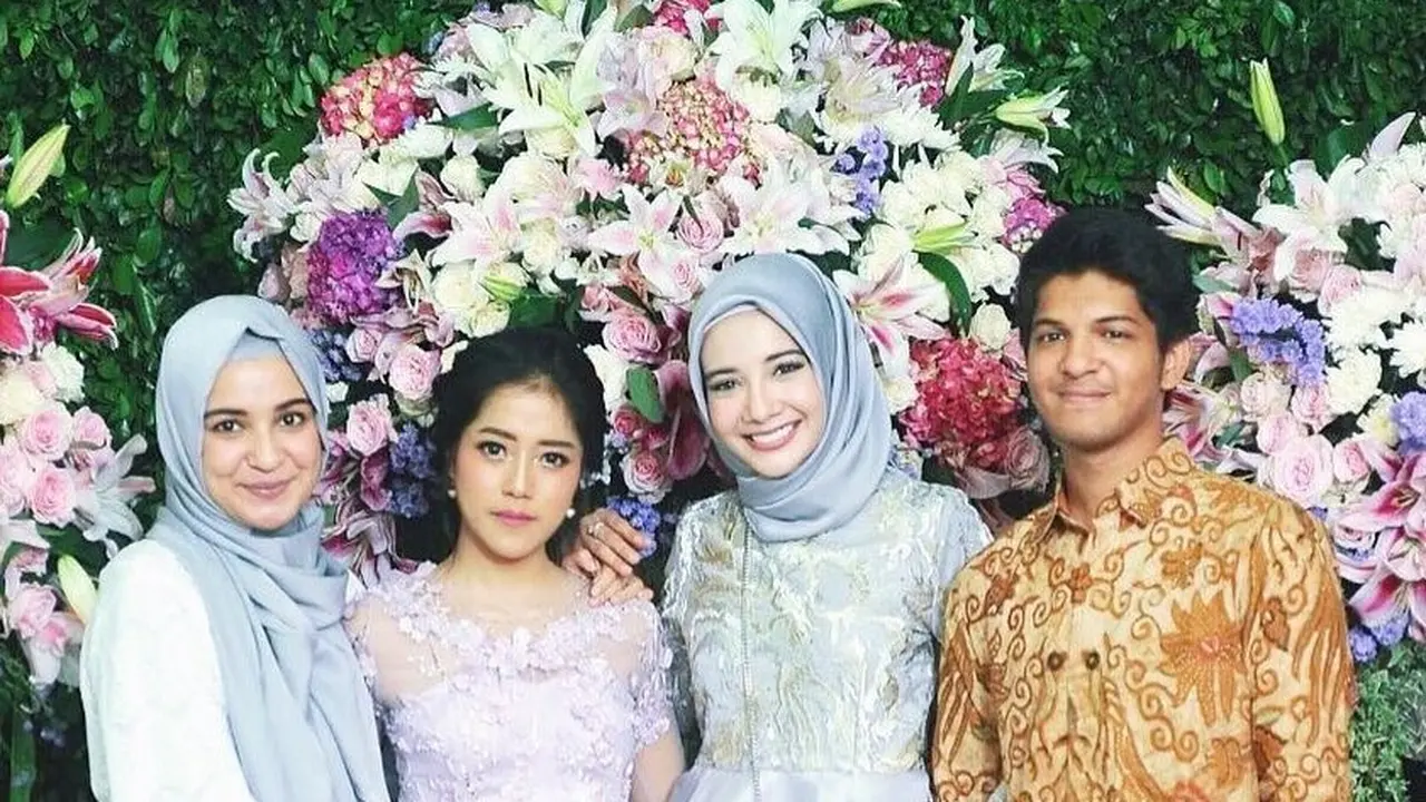 [Bintang] Zaskia Sungkar