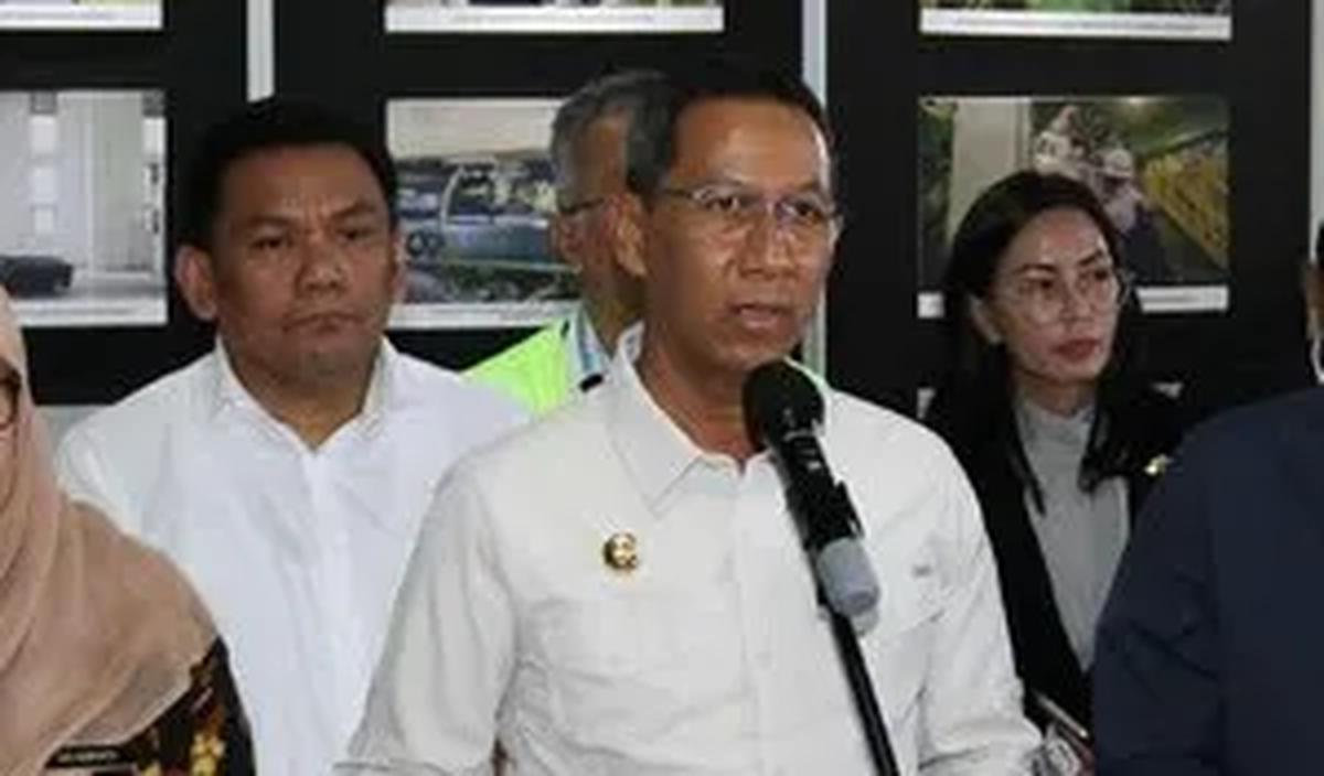 Tak hanya itu, Anwar menyebut bahwa pagar di Hutan Kota UKI Cawang akan diperbaiki.