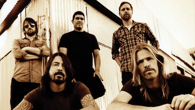 [Bintang] Foo Fighters