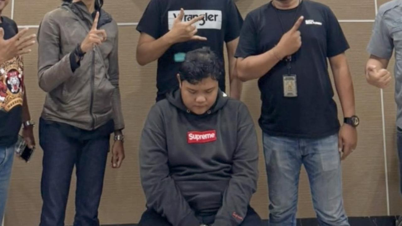 VIDEO: Ini Tampang Remaja Pelaku Begal Lebak Bulus, Lesu Tangan Diborgol saat Ditangkap Polisi