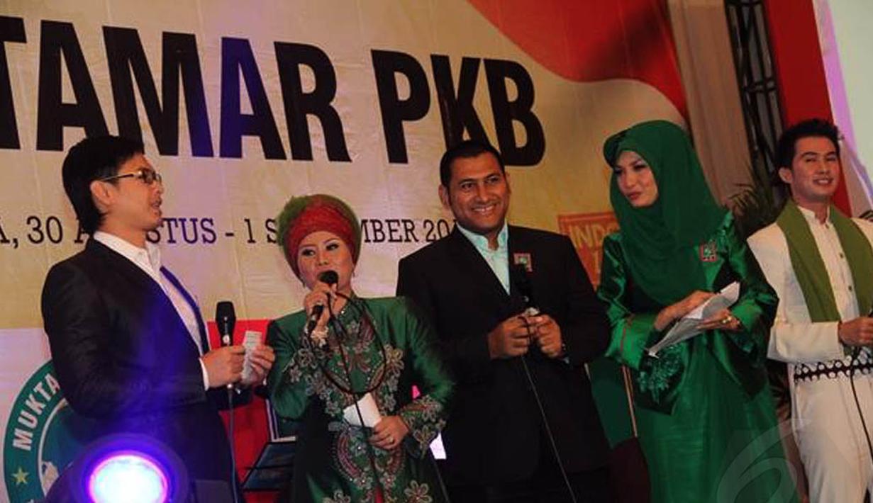 Tommy Kurniawan, Said Bajuri, dan Arzetti Bilbina juga ikut memeriahkan   Muktamar yang berlangsung 30 Agustus-1 September 2014 (Liputan6.com/Aditia   Saputra)