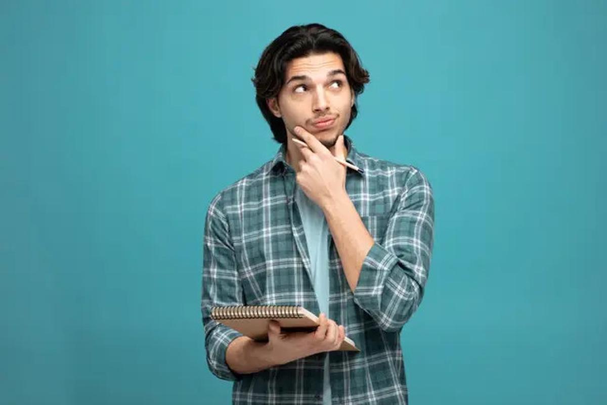 5 Tanda Kamu Orangnya Overthinker, Tapi Terlihat Tenang dari Luar