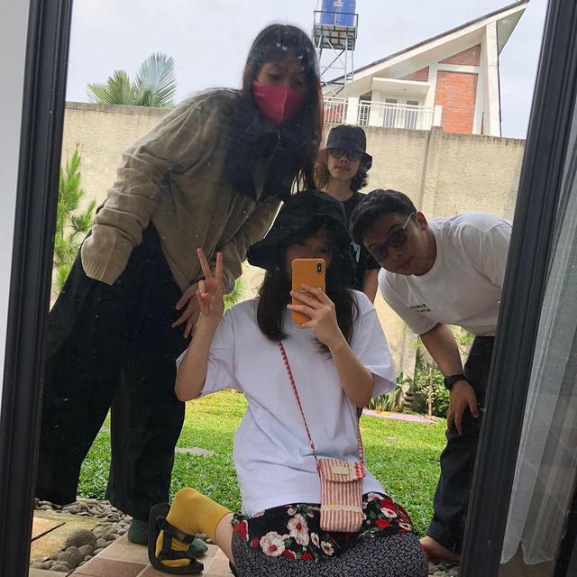 6 Potret Terbaru Rana Cynthia 'Si Entong', Sudah Jarang Muncul di Layar Kaca