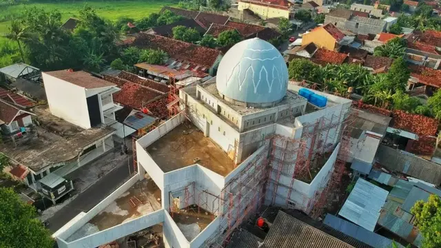 Masjid Husnul Khotimah