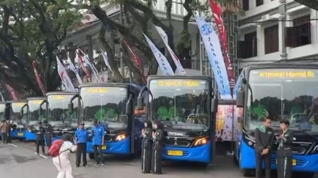 KAI Dukung Integrasi Bus TransJatim Stasiun Malang, Mudahkan Akses Penumpang