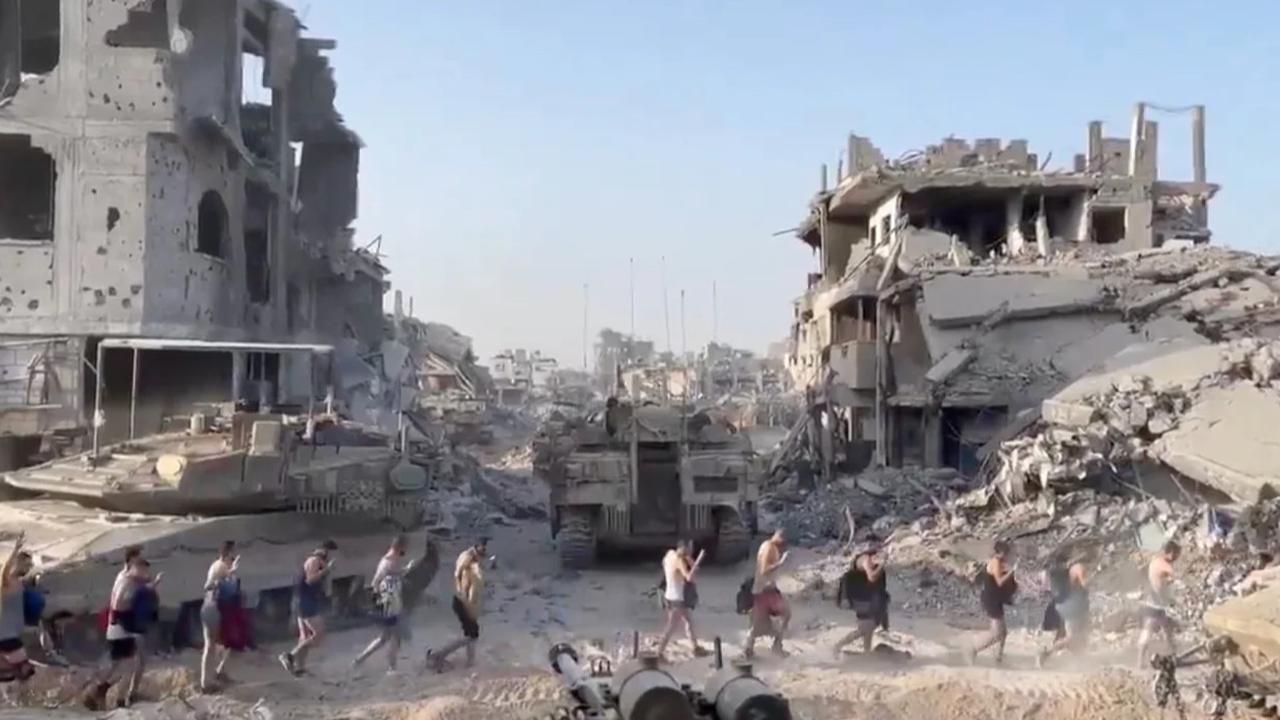 Israel Bakar Rumah Sakit Terakhir di Gaza Utara, Dokter dan Pasien Dievakuasi Paksa dan Ditelanjangi