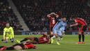 Selebrasi pemain Manchester City, Sergio Aguero merayakan gol saat melawan AFC Bournemouth pada lanjutan Premier League di Vitality Stadium, Bournemouth, (13/2/2017). Manchester City menang 2-0. (Andrew Matthews/PA via AP)