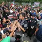Cagub DKI Agus Harimurti Yudhoyono (AHY) mengingatkan kepada warga agar tidak golput pada 15 Februari 2017.