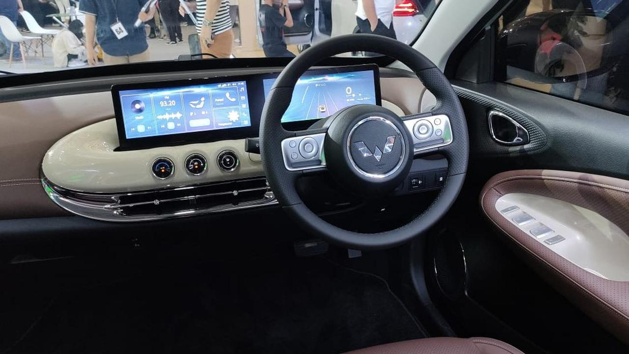 Namun, Dian belum mau menyebutkan harga jualnya, apakah lebih mahal dari Air ev bila BinguoEV punya jarak tempuh lebih jauh. Alasannya, harga masih dibahas internal.