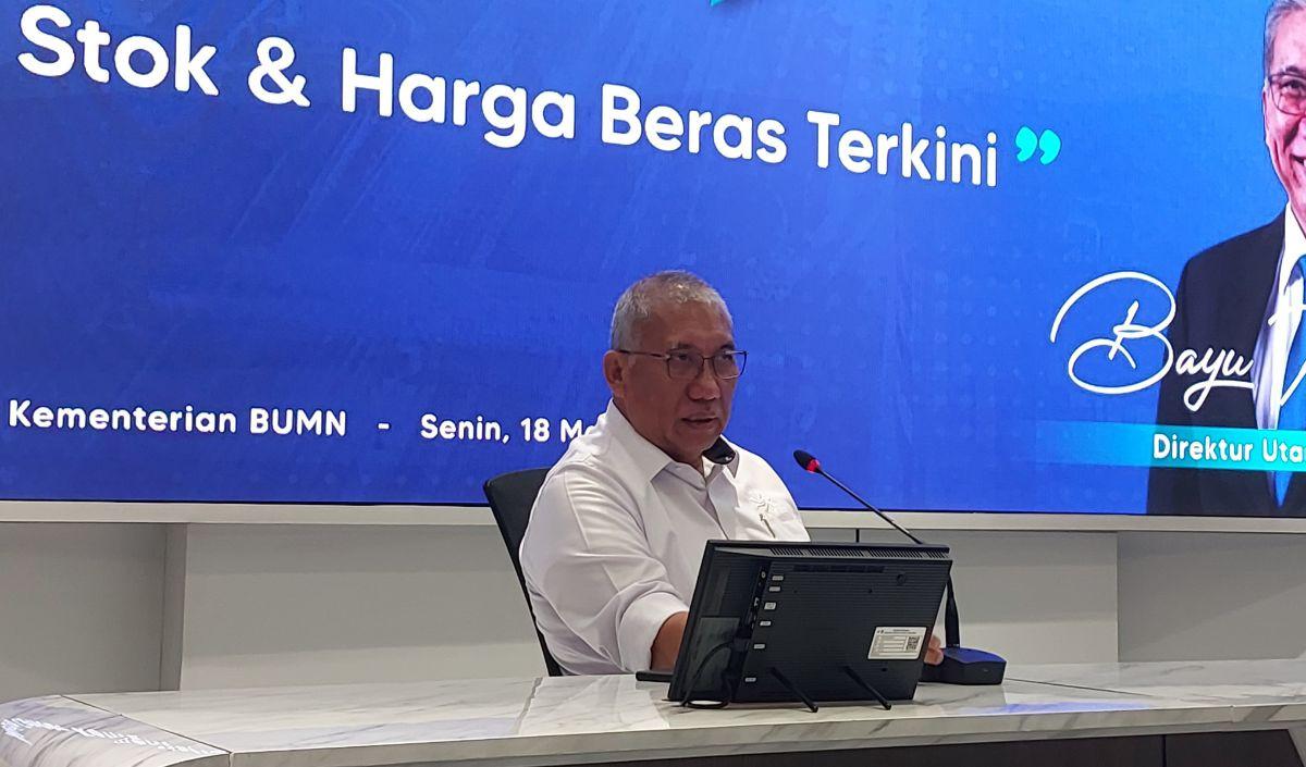 "(Stok beras) paling besar di rumah tangga. Masing-masing rumah memang sedikit tapi kalau dijumlahkan, maka jumlahnya sangat besar,"&nbsp;