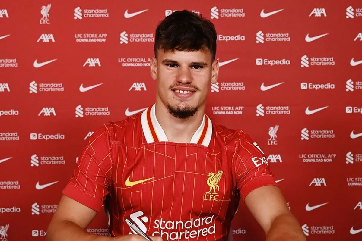 Milos Kerkez, Liverpool