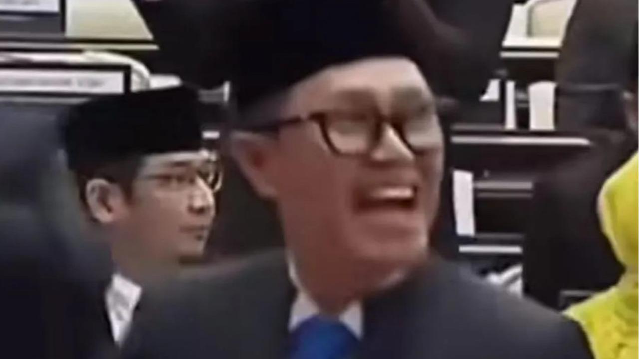Saat Anggota DPR Joget, Pasha Ungu Tetap Tenang dan Tak Ikut Bergoyang