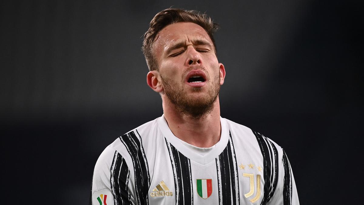 Gelandang Brasil dan Pelajaran Mahal Senilai Rp1 Triliun Lebih buat Juventus