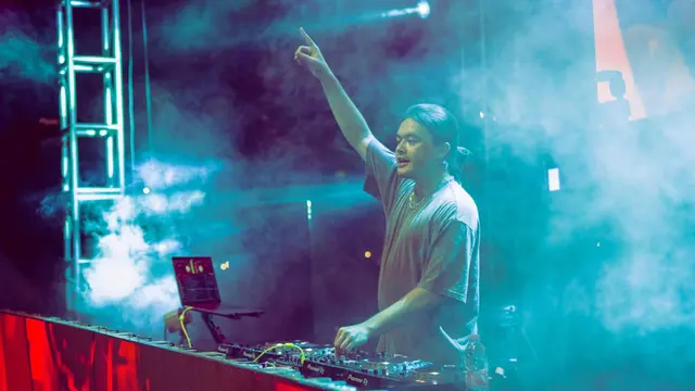 DJ JayJax