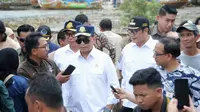 Menteri Perhubungan (Menhub) Budi Karya Sumadi megunjungi Pelabuhan Perikanan Nusantara (PPN) Brondong, di Kabupaten Lamongan, Jawa Timur, Minggu (21/1/2024). (Dok Kemenhub)