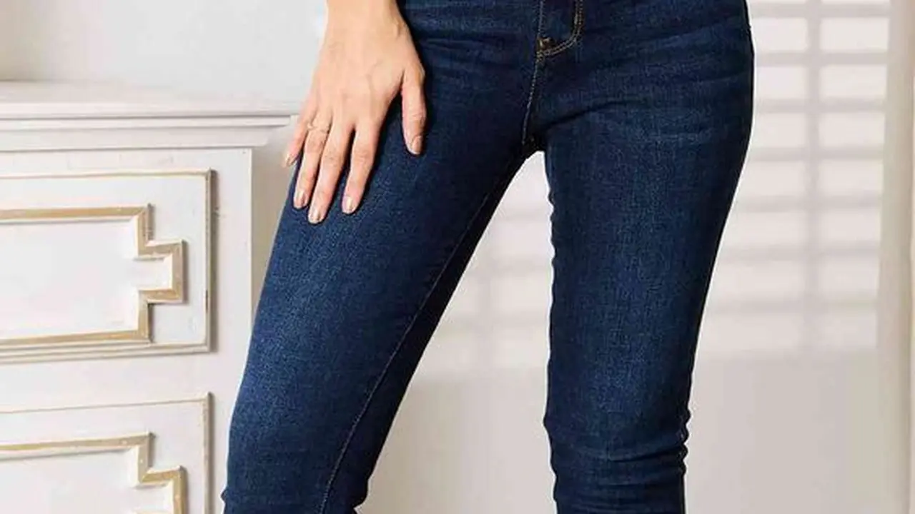 skinny jeans