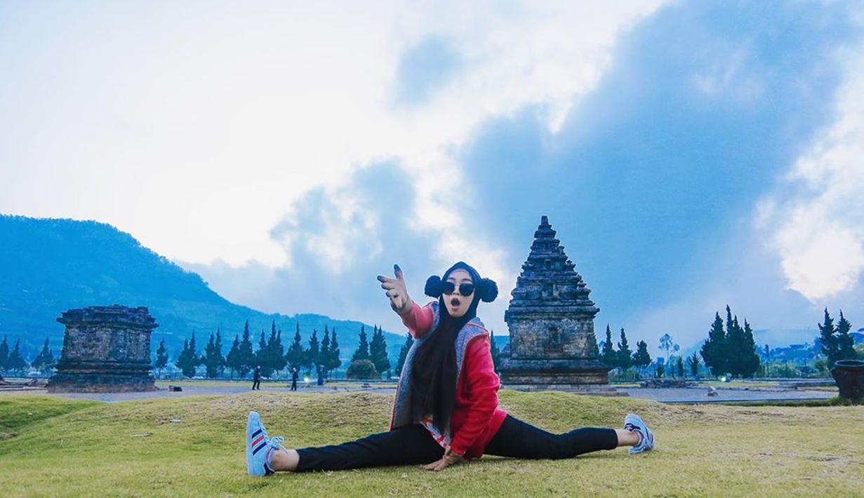 FOTO: Gaya Santai Ria Ricis Saat Liburan, Selalu Kocak dan ...