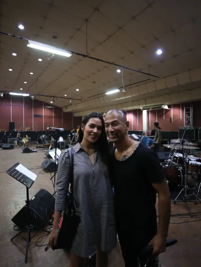 [Fimela] Raisa Andriana dan Marcell Siahaan