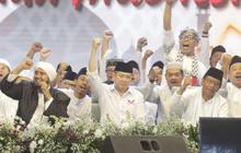 FOTO: Momen Cawapres Mahfud MD Hadiri Sholawat Persatuan Indonesia di Cibinong Bogor