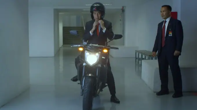 Presiden Jokowi Naik Motor ke Opening Ceremony Asian Games 2018, Netizen Korea Terkagum-kagum