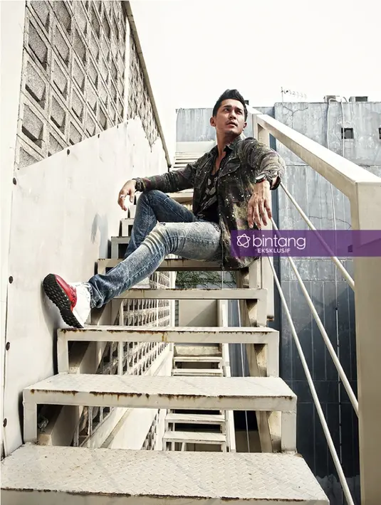 "Pengen dapet penghargaan baik di Indonesia atau di Malaysia.Aku juga pengen bermain film di Hollywood suatu saat nanti. Ya,meski cuma sekali main film di sana, tapi setidaknya pernah ngerasain main di film Hollywood." katanya. (Bambang E Ros/Bintang.com)