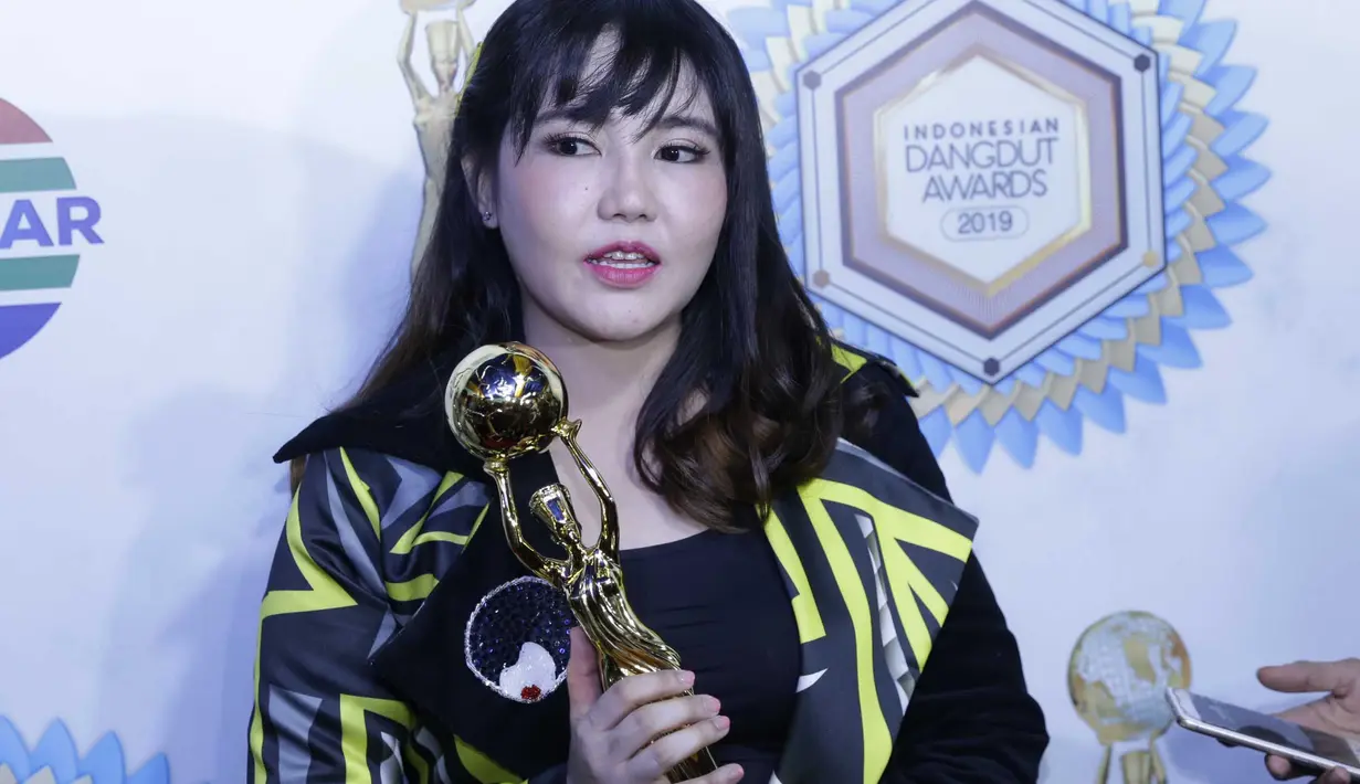 Via Vallen -Indonesia Dangdut Award 2019 (Bayu Herdianto/© KapanLagi.com)