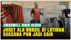 Pemain Persija Jakarta Emaxwell Souza mencuri perhatian saat berjoget di sesi latihan tim jelang menghadapi Dewa United pada pekan ke-25 BRI Super League di Jakarta International Stadium, Minggu (15/3/2026).