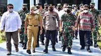 Kapolda Sumut, Irjen Pol RZ Panca Putra Simanjuntak, dalam apel gelar pasukan Operasi Ketupat Toba 2022 di Pangkalan Udara (Lanud) Soewondo, Kota Medan