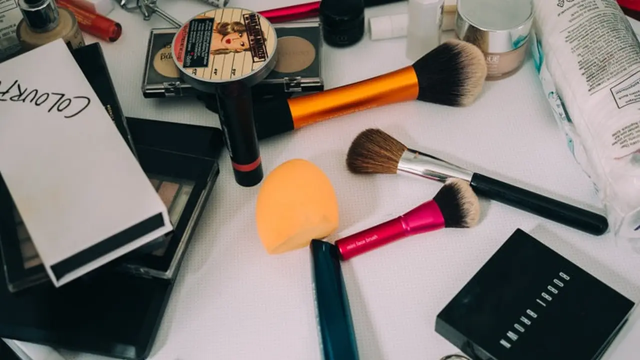 5 Rekomendasi Produk Makeup yang Jadi Favorit Sepanjang Tahun 2019