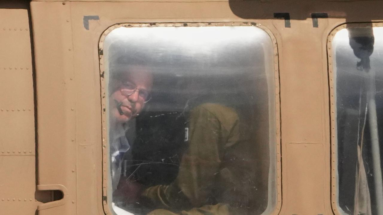 FOTO: Akhir Penantian Dua Tahun, Seluruh Sandera Israel Dibebaskan Militan Hamas