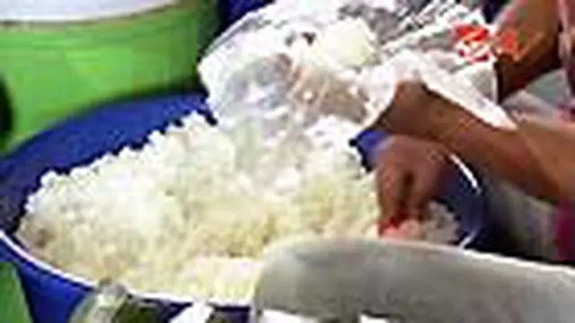 Icip-icip Kelezatan Nasi Liwet Tempe Pedas