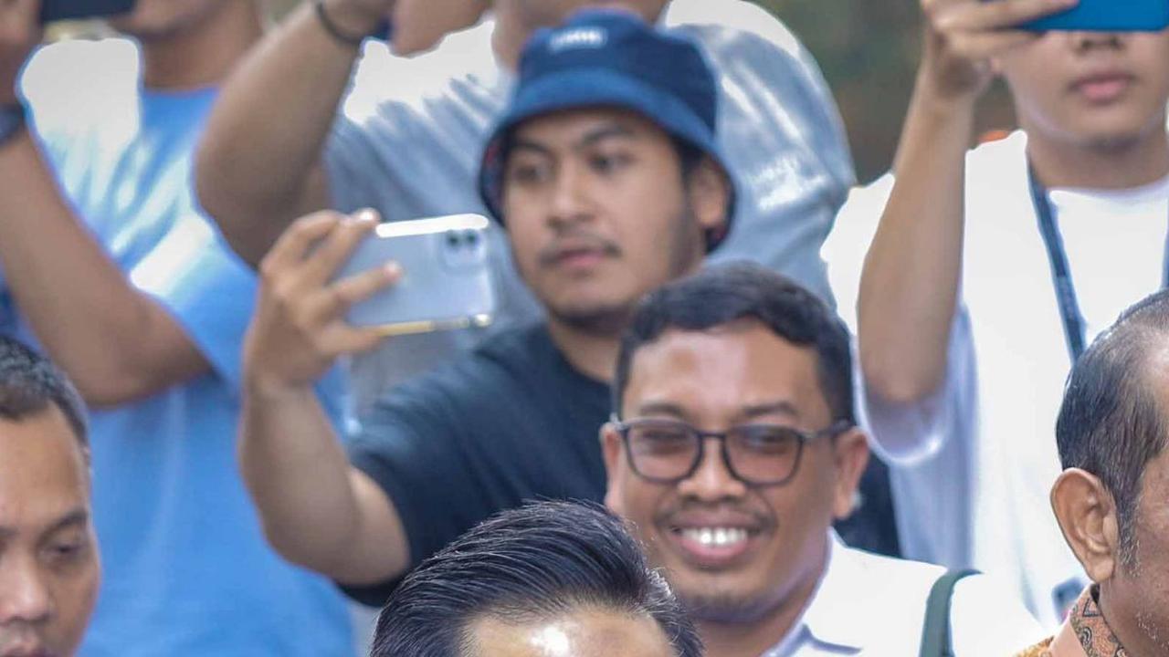 FOTO: Reaksi Wajah Cak Imin saat Tiba di KPK untuk Menjalani Pemeriksaan Terkait Dugaan Korupsi Sistem Proteksi TKI