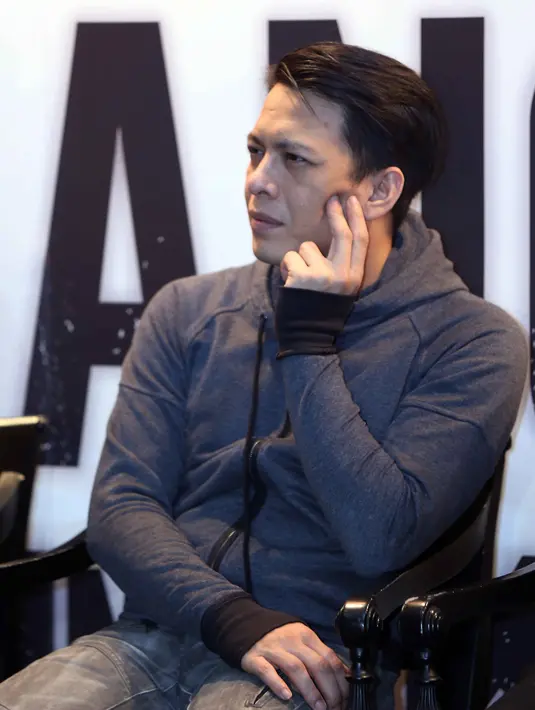 Saat ditemui di kawasan Jakarta Pusat, Senin (21/3/2016) Ariel tidak banyak bicara tentang rencana pernikahan. (Nurwahyunan/Bintang.com)