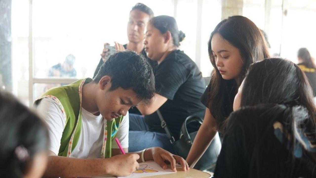 Kemenham Bali Salurkan Bantuan Sosial ke Yayasan Peduli Anak Kanker, Perkuat Komitmen HAM