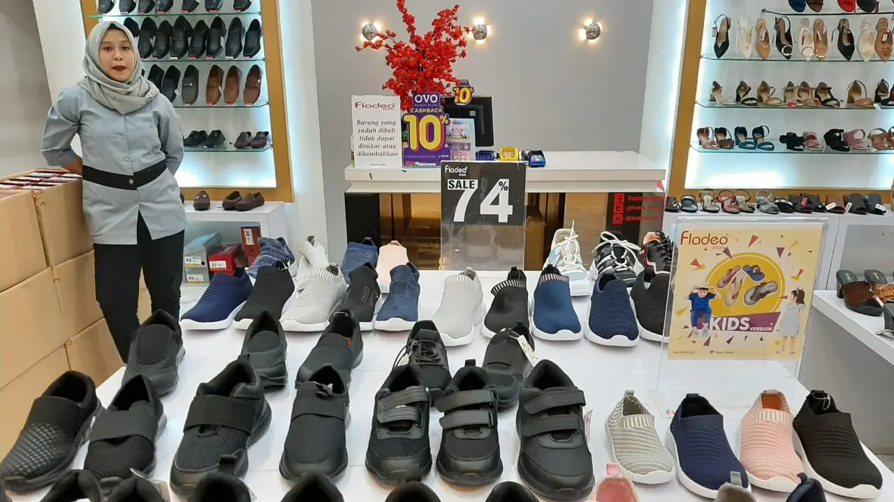 Indonesia Great Sale Jelang HUT RI, Pesta Diskon hingga 74 Persen