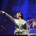 3 Momen Tak Terlupakan di Showcase Naura Ayu, Termasuk Bergelantungan di Ketinggian