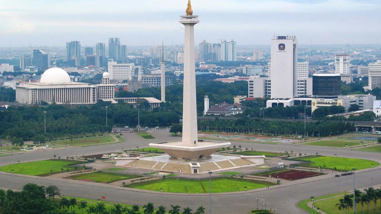 Monas
