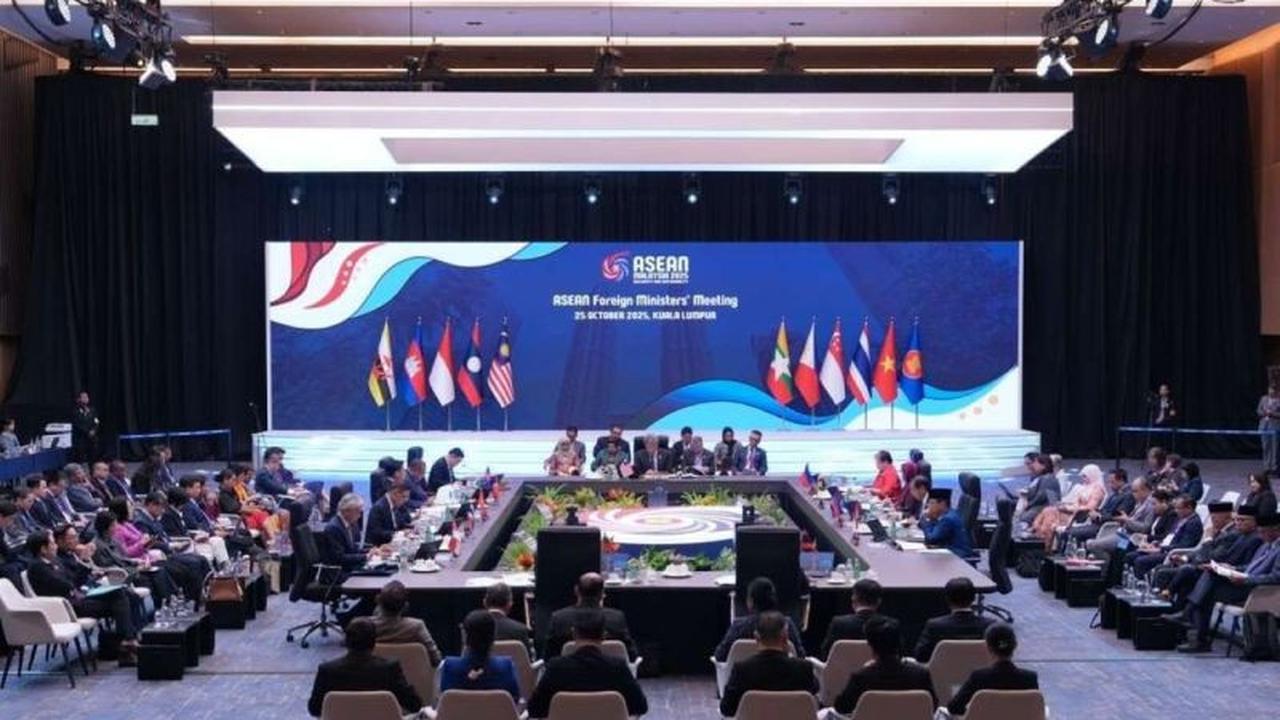 Menlu RI: Indonesia Dukung Peningkatan Keterlibatan ASEAN Atasi Krisis Myanmar, Konsensus 5 Poin Jadi Kunci