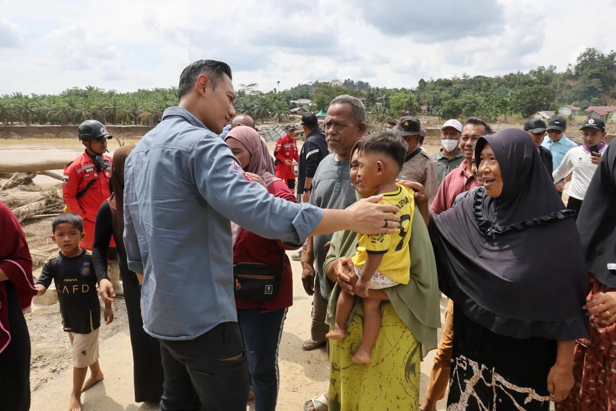 FOTO: AHY Pimpin Langsung Penanganan Cepat Pemulihan Banjir dan Longsor di Aceh Tamiang