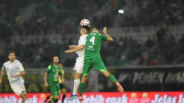Persebaya Surabaya vs PSIM Yogyakarta